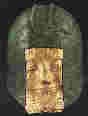 Золотая маска в бронзовом шлеме (49,6Kb)